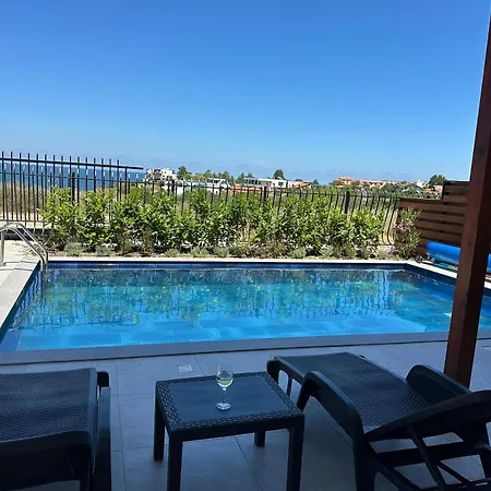Luxury With Pool, Jacuzzi And Sea View Villa